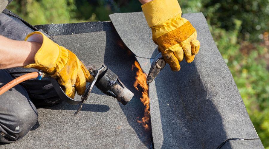 Expert Emergency Roof Repairs services in Kermit, WV